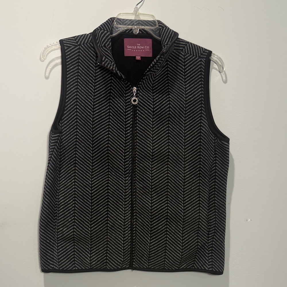 Black and White Women's Vest